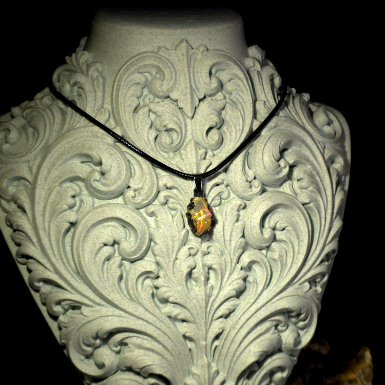 Opal Necklace — Broad Red & Orange Flash, Hazy Crystal